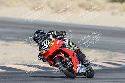 media/Dec-07-2025-CVMA (Sun) [[3e7d2de5dc]]/Race 9-Formula UL Shootout/